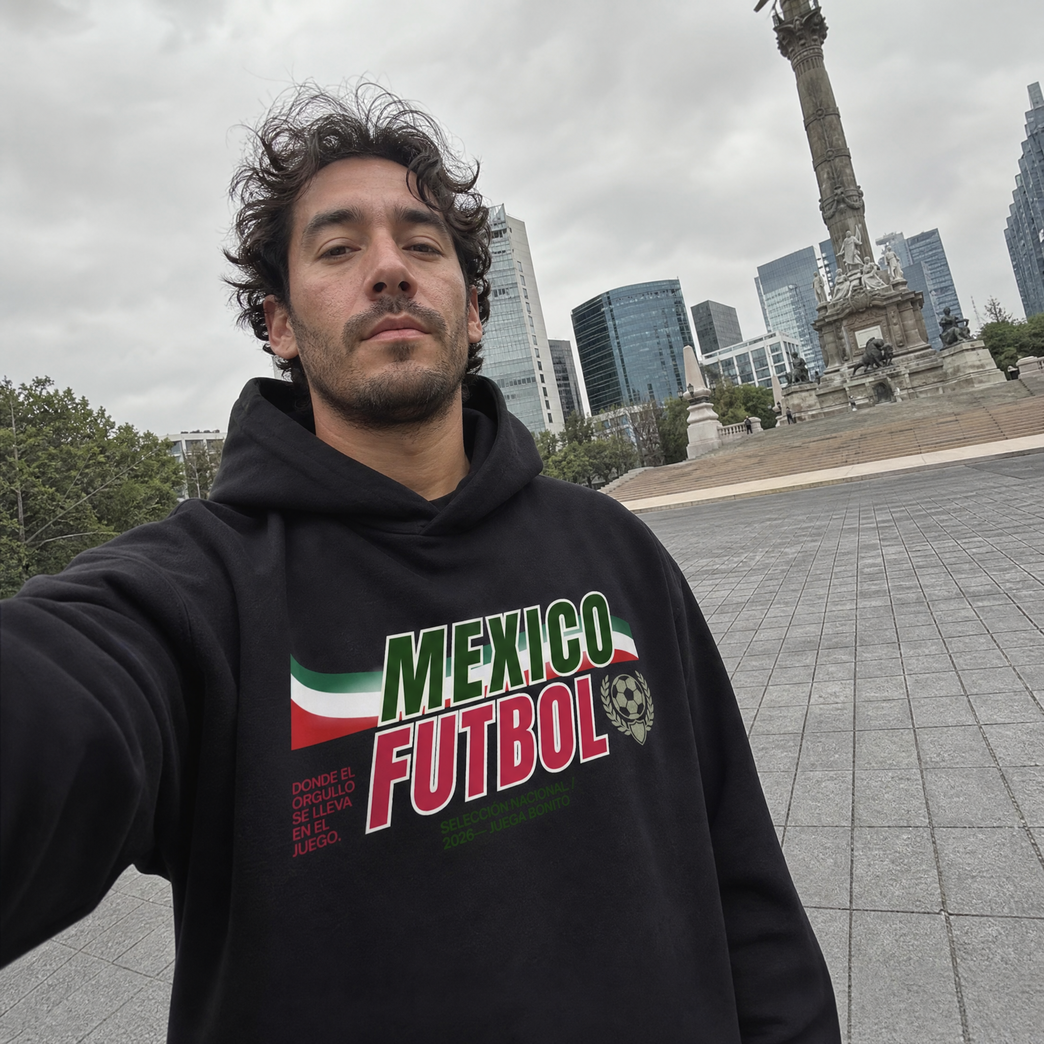 Mexico Soccer 90s Blockcore Fleeced Boxy Hoodie — city selfie lifestyle